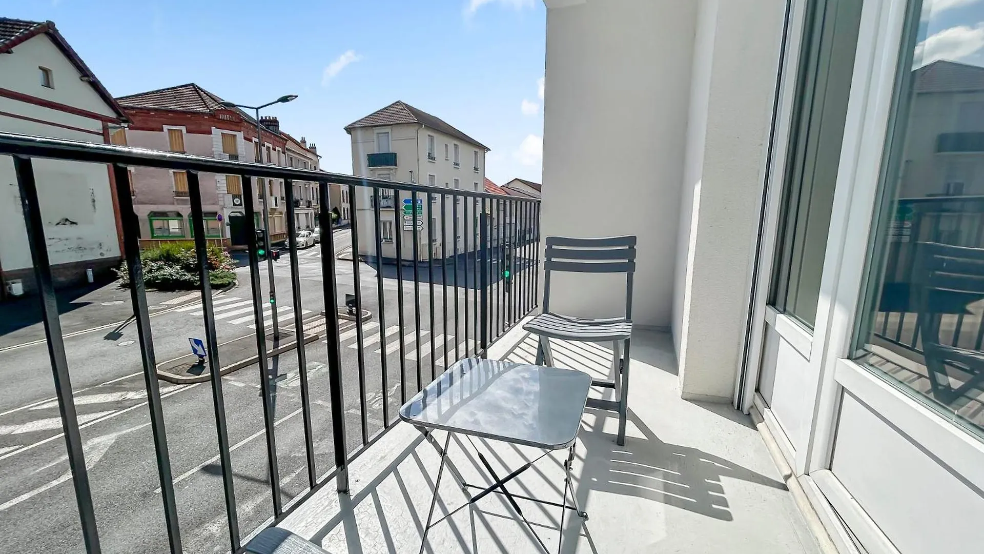 Balcon, Vue Degagee & Proche Gare Apartment Vichy