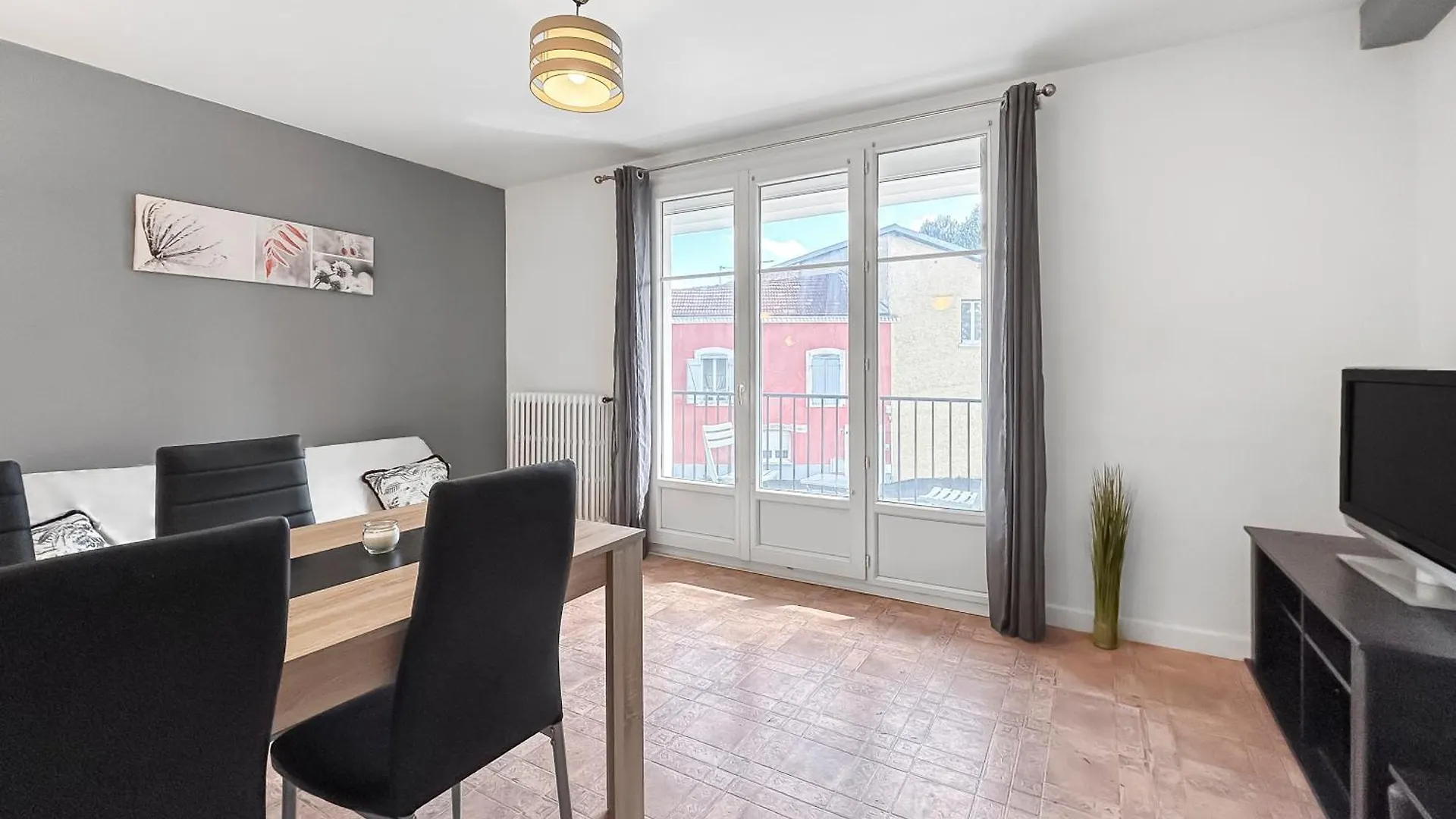 Balcon, Vue Degagee & Proche Gare Appartement Vichy Frankrijk